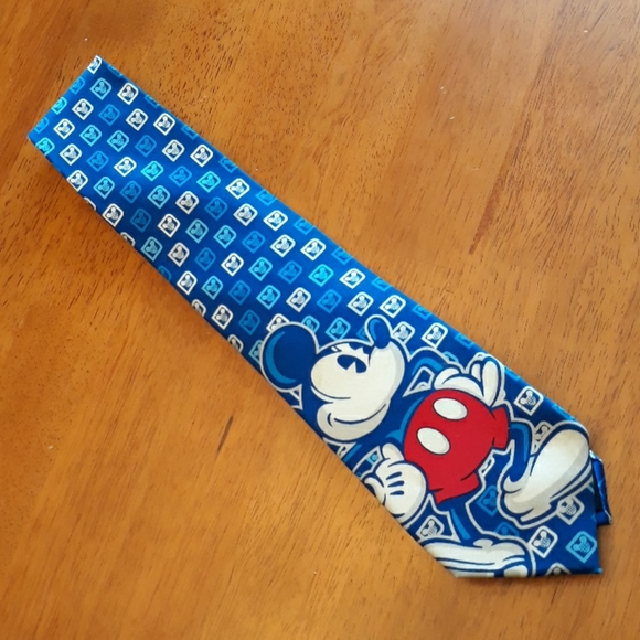 Mickey Mouse tie - Picture 2 of 3